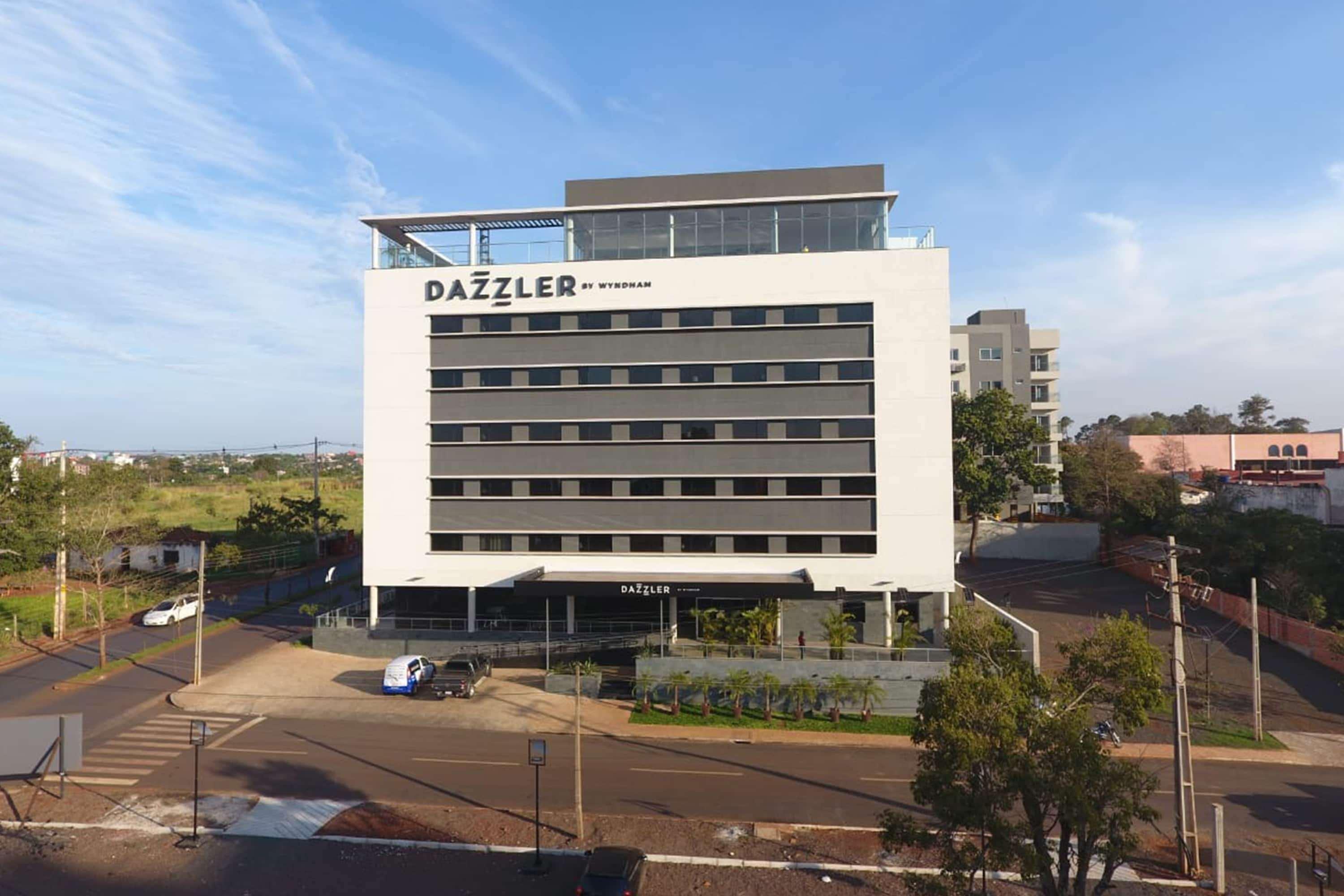 Dazzler By Wyndham Ciudad Del Este Bagian luar foto